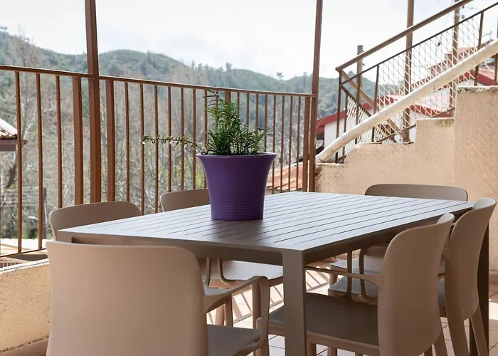 Hubstay Hillside With Private Jacuzzi * Platres