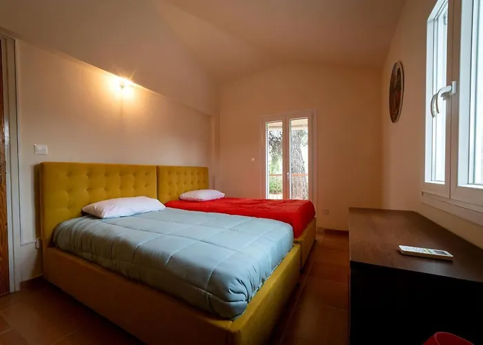 Hubstay Hillside With Private Jacuzzi