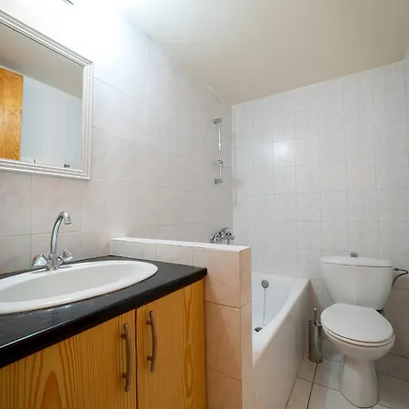 Hubstay Hillside With Private Jacuzzi Semesterbostad *